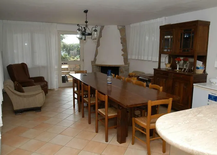 La Vecchia Scuola 4* Sonnino