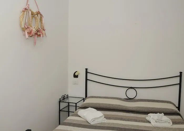 La Vecchia Scuola 4*